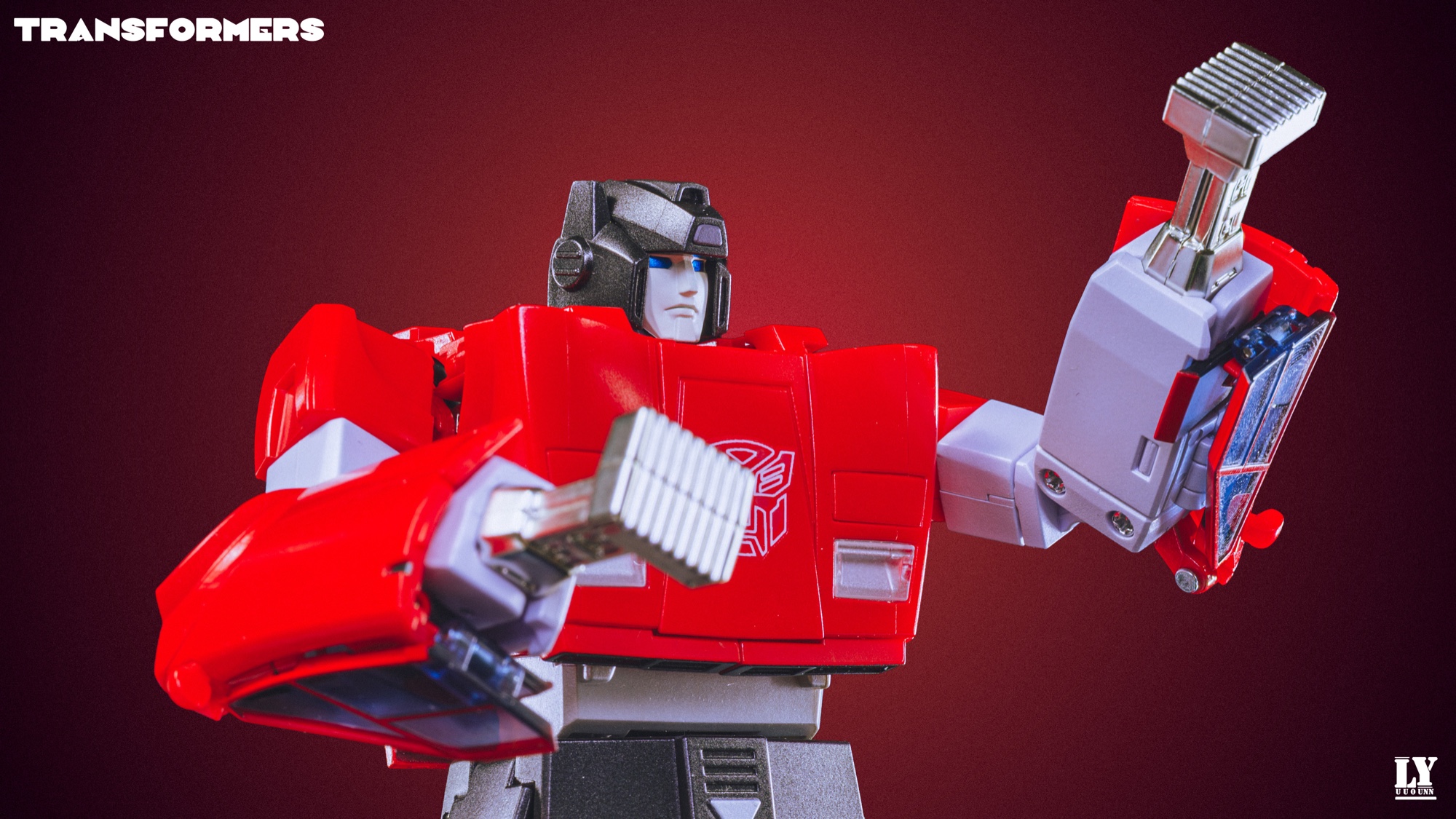 FM-05 Rambo（横炮 Sideswipe）